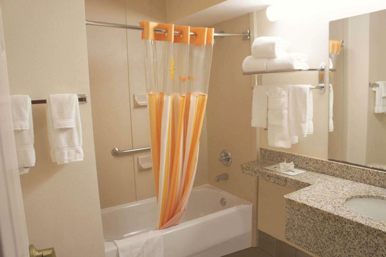 La Quinta Inn & Suites Tulsa Kültér fotó